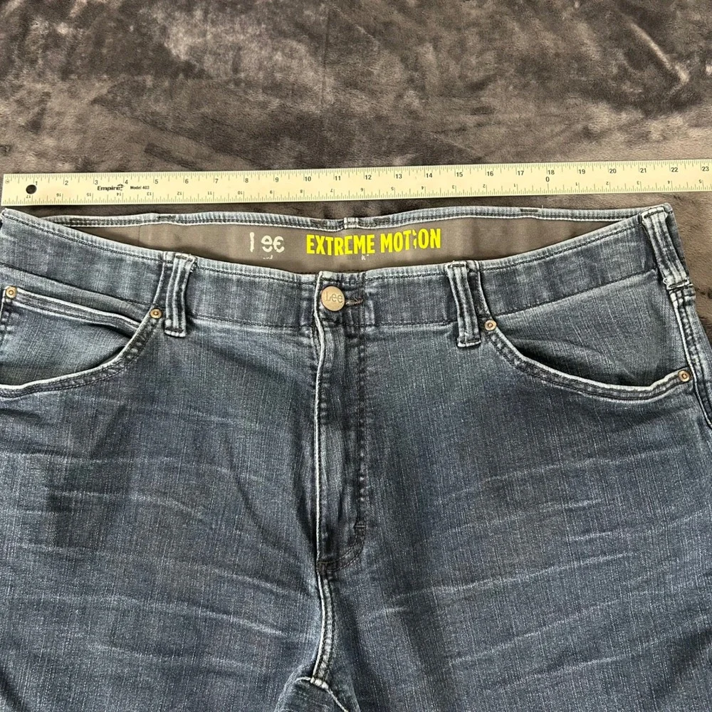 Lee Extreme Motion Jeans Mens 46x30 Blue Straight Leg Denim 2105275